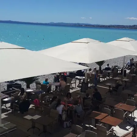 Lovely House Apartment